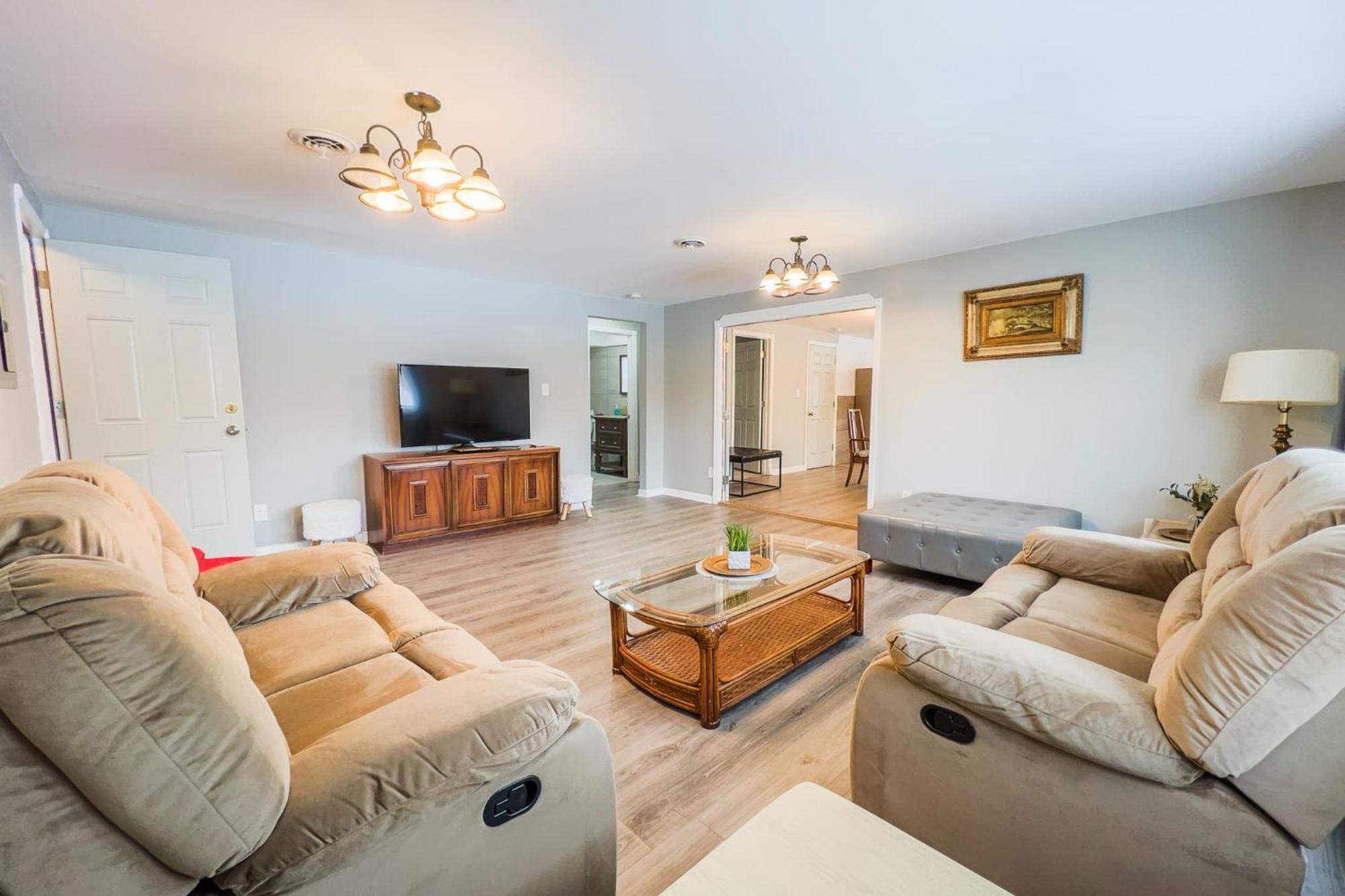 Large 6Br, 6 Bath In The City Of 尼亚加拉瀑布 外观 照片
